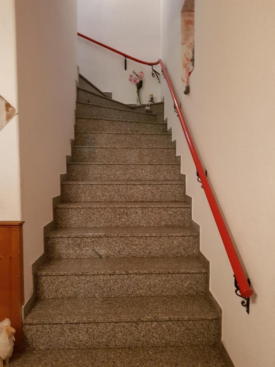 Haus Am Sachsenring Apartment Hohenstein-Ernstthal Bagian luar foto